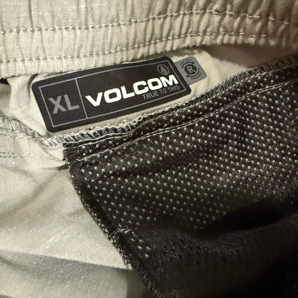 Volcom Light Gray V.Co-Tech Shorts - Picture 8 of 12